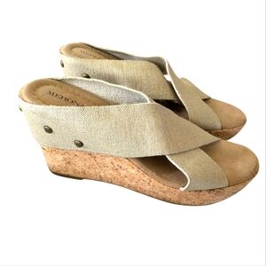 Merona Sandals Womens 9.5‎ Crisscross Strap Wedge Slide Heels Tan Fabric Slip On